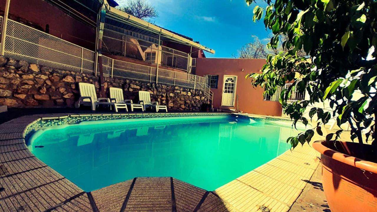 Yoieli Guest House Windhoek Exterior foto
